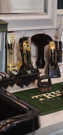 Virtue Barbershop / Beauty Salon Gallery - Canada