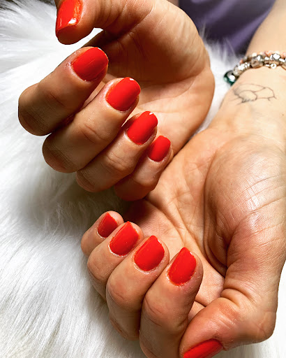 Favic Nails- Belleza Femenina - Thumbnail