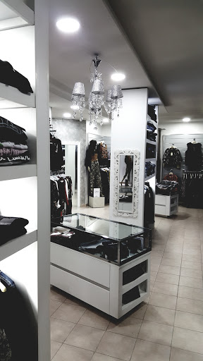 Margarito Abbigliamento Gallery - Italy
