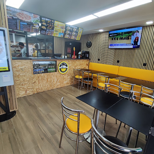 Photo 3 - Burger Express