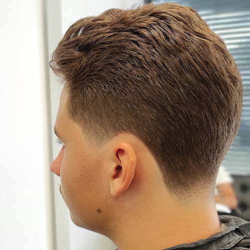 Opinii despre BarberShop Bartber în Nysa - Salon fryzjerski