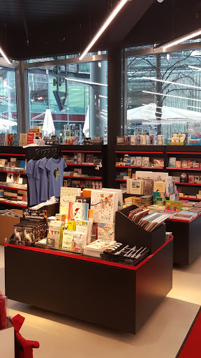 Dussmann der MuseumsShop im Museum für Film und Fernsehen - Thumbnail