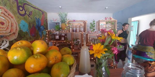 Yerbabuena Smoothie Bar