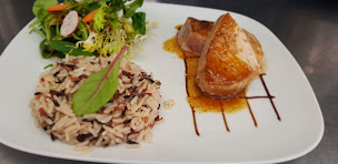 Photo n°11 de Hôtel Les Aubuns à Caissargues (Restaurant)