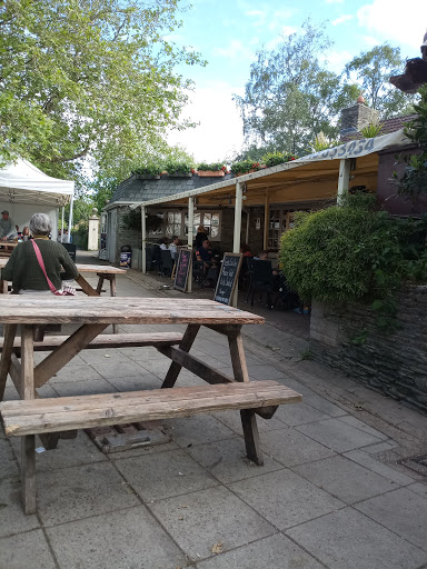 Creeks End Inn Bar & Restaurant