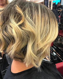 Photo n°3 de Degas Coiffure à Paris (Salon de coiffure)