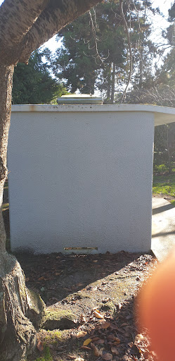 Naish Park Public Toilets - Thumbnail