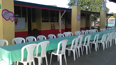 Photos of Escuela Campo Cinco