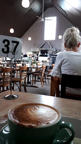 Reviews of Fig Tree Cafe in Upper Hutt - Coffee shop