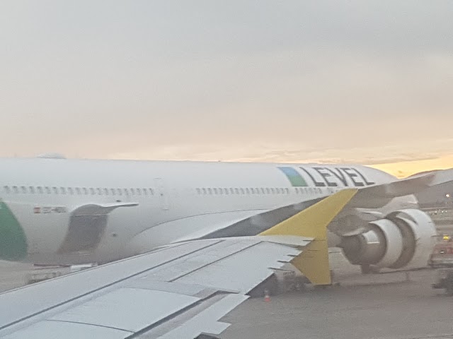 Terminal 1