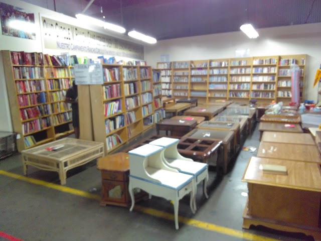Society of St. Vincent de Paul Los Angeles Thrift Store