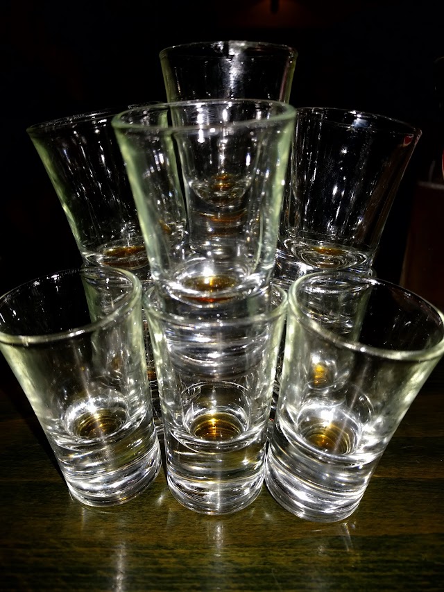 B. City Pub