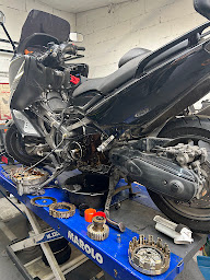 Photo n°24 de Moto scooter services 94 à Saint-Maur-des-Fossés (Atelier de réparation de scooters)