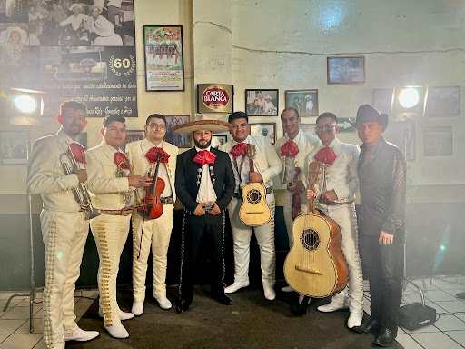 Mariachi juvenil noche mexicana
