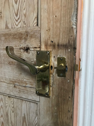 Magic Locksmiths - Visual