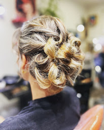 Photo n°18 de Mili'Hair à Heyrieux (Salon de coiffure)