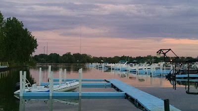 Rock Pointe Marina