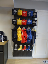 Photo n°3 de Boutique Aigle Blois à Blois (Magasin de vêtements pour jeunes)