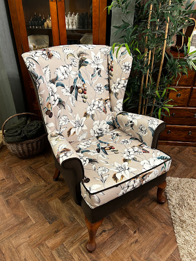Zone Upholstry - Visual