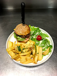 Photo n°21 de Brasserie - Crêperie Le Rétro à Perros-Guirec (Restaurant)