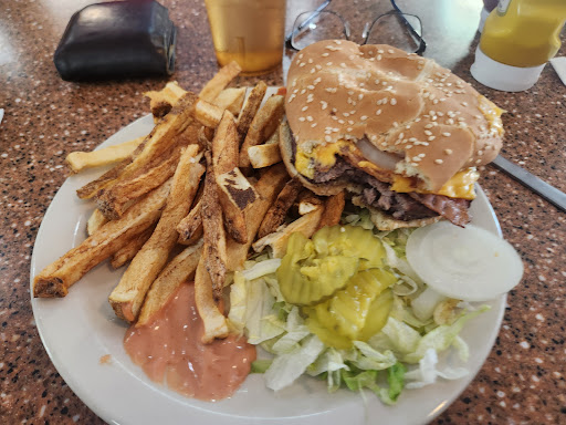 Ray's Tavern - Thumbnail