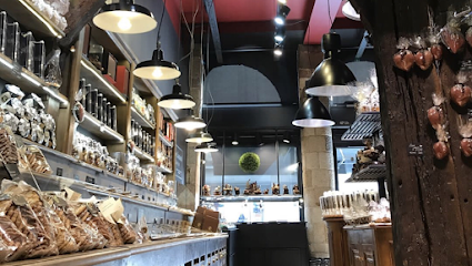 Maison LARNICOL MOF Biscuiterie Chocolaterie