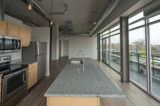 Baltimore Station by null