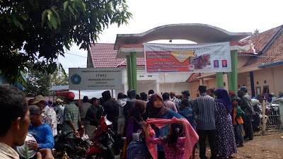 Photos of Kantor Desa Padaluyu