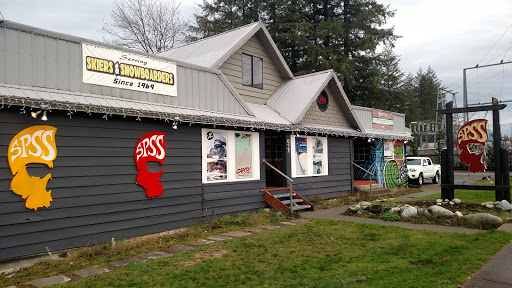 Stevens Pass Snowboard Shop - Thumbnail