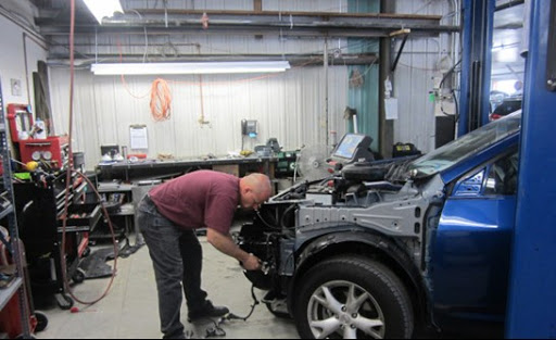 Crash Champions Collision Repair Windsor - Thumbnail