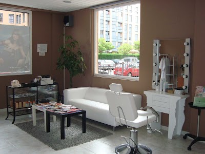 Photos of Peluqueria y Estetica Fusi&oacute;n