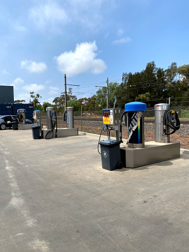Werribee Wash Worxs - Drive Through Car Wash Near Me | Automatic Car Wash | Boat Wash | DIY Dog Wash | Werribee - Thumbnail
