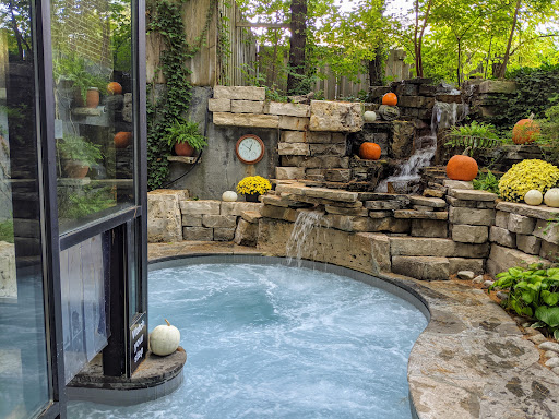 100 Fountain Spa - Thumbnail