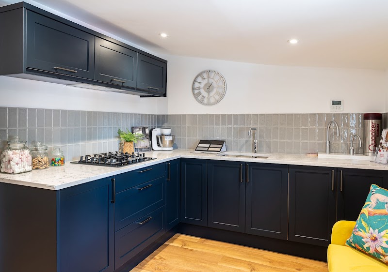 John Turner Kitchens & Bathrooms Ltd. photo 2