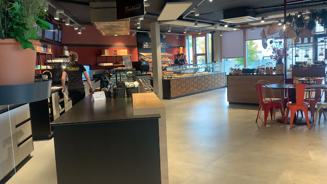 Rezensionen über D. Burkhard Bäckerei-Konditorei, Hauptgeschäft und Produktion in Biel - Bäckerei