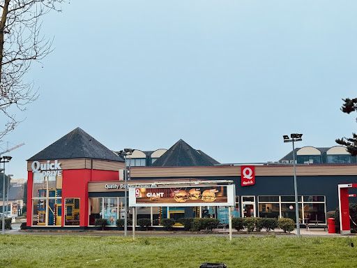 Photo 1 - Quick Laval