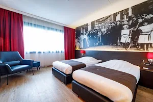 Bastion Hotel Eindhoven image