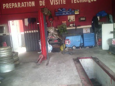 Photos of Caf&eacute; De Fat