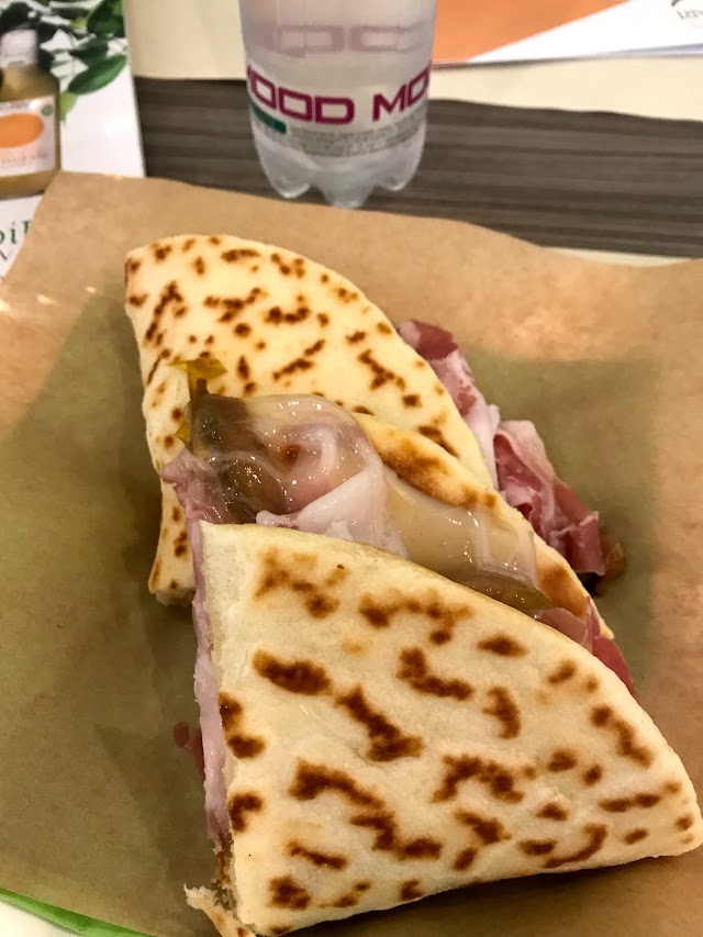 PIADART - Specialità Emiliane Romagnole - Cucina e Piadina