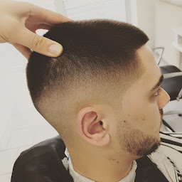 Photo n°22 de Coiffeur barbier Reims à Reims (Salon de coiffure)