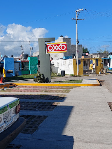 Oxxo El Faro Gallery - Mexico
