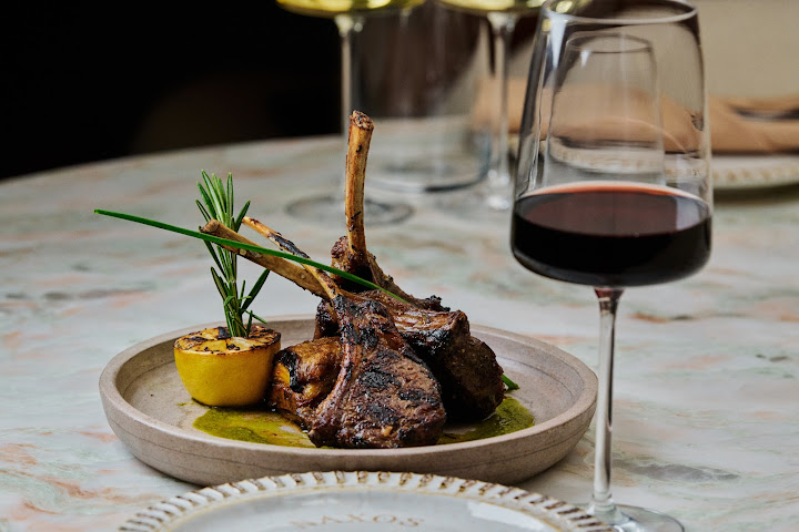 Naxos Brooklyn by null