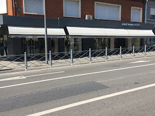Photo n°2 de Marchand Frères (Ex Patric Boutique) à Seclin (Magasin de vêtements pour hommes)