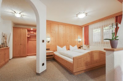 Photos of Hotel Pension Hubertus
