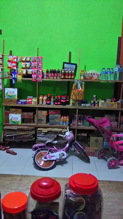 Photos of Kedai H F N