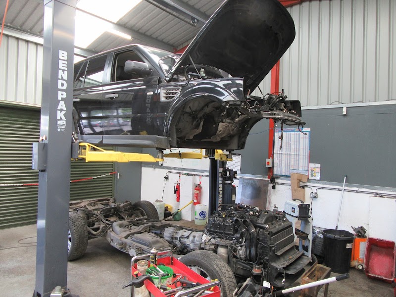 DSM Independent Land Rover photo 2