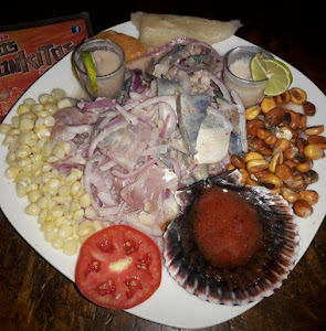 Cevicheria LosTronkitos 8