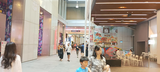 Hairz @ Orchard Gateway - Singapore’s Leading Hair Removal Specialist