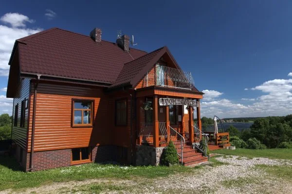 Dom gościnny na Górce — Leszczewek