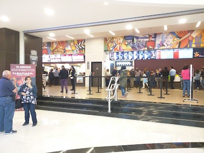 Photos of Cinemark Parque La Colina